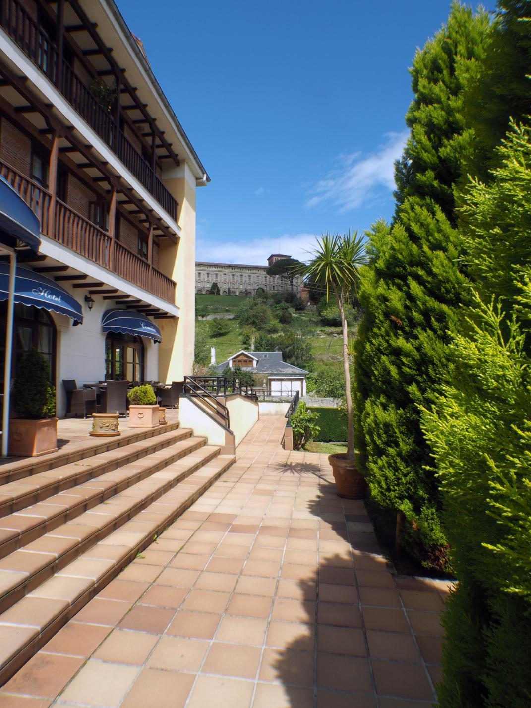 Hotel Comillas Exterior photo
